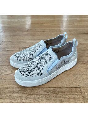 Vionic Kimmie Slip-On Perf Leather Sneakers Beige Women's Size 10